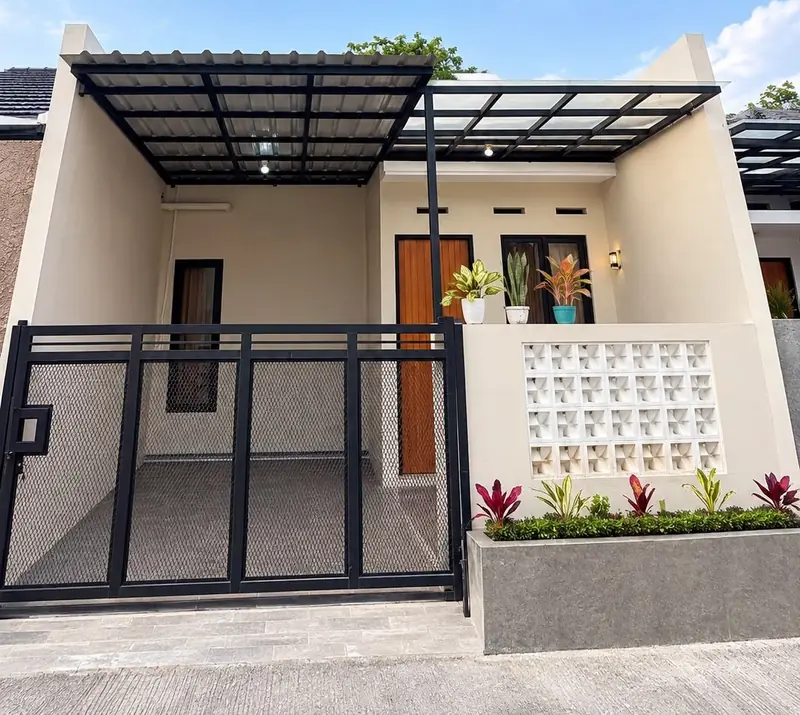 Canopy dan pagar rumah di Z Land Katapang